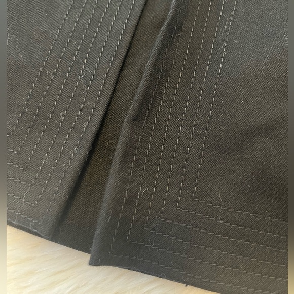 J crew black wool mini skirt. Size 2 - Picture 3 of 4